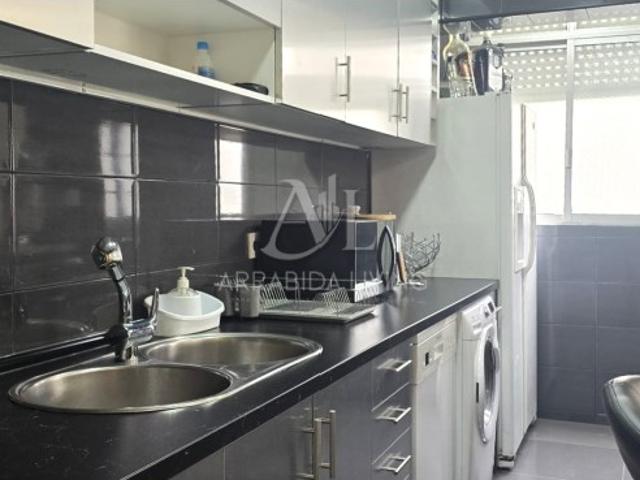 Apartamento T3 remodelado