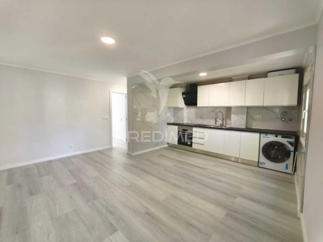 Apartamento T3 Remodelado