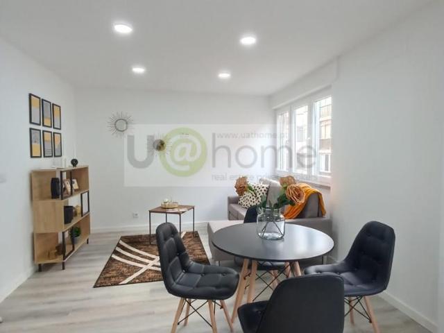Apartamento T3 remodelado/novo, com muita luz 0m² Penha De França