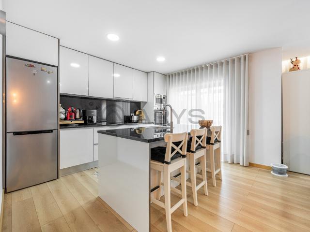 Apartamento T3 renovado
