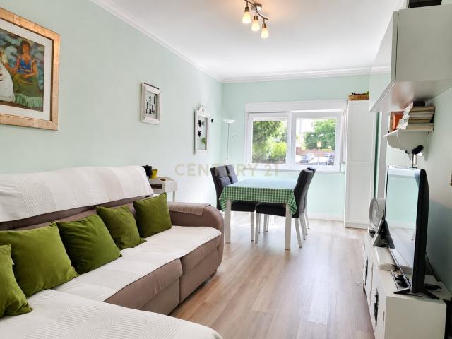 Apartamento T3 Renovado com 2 Casas de Banho | Olivais, Lisboa