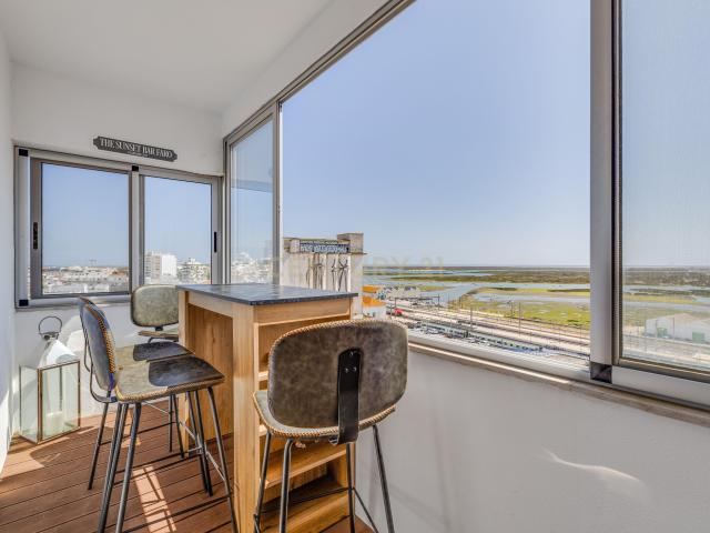 Apartamento T3 Renovado com Vista Deslumbrante – Faro