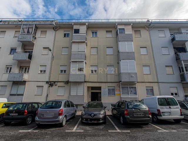 Apartamento T3 Reboleira
