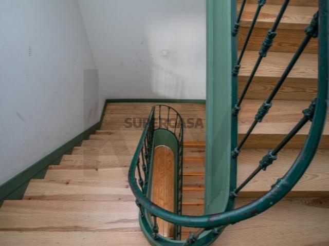 Apartamento T3 Rua dos Açores, Estefânia, Arroios