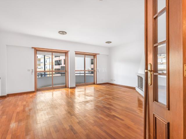 Apartamento T3, São Domingos de Benfica, Lisboa | BPI Expresso Imobiliário