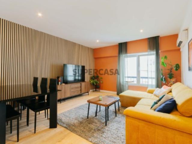 Apartamento T3 Santa Iria de Azóia