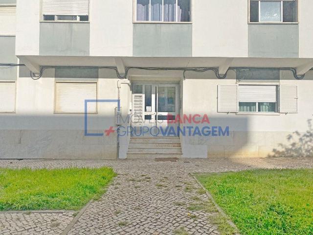 Apartamento T3, Seixal