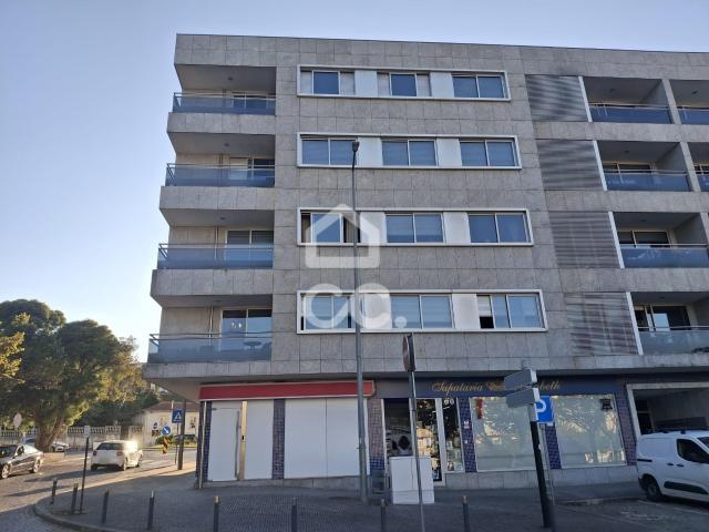 Apartamento T3, Silvares, Pias, Nogueira e Alvarenga, Lousada, Lousada, Silvares
