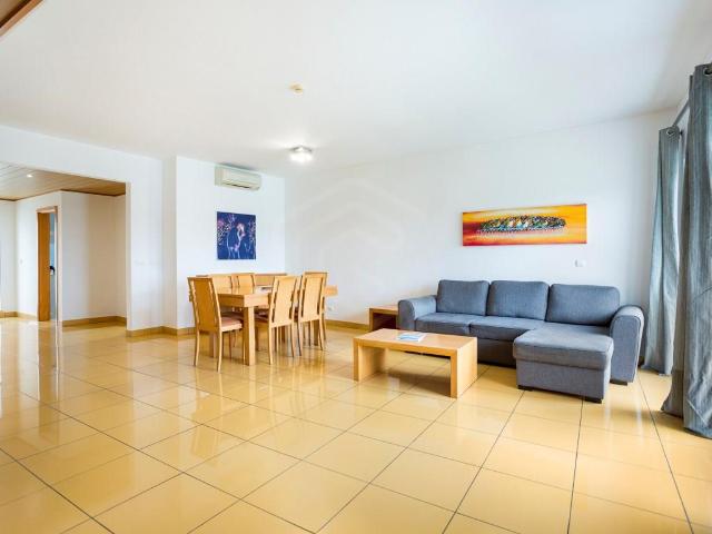 Apartamento T3, situado no Empreendimento Turístico Quinta d. 250m² Albufeira olhos de água