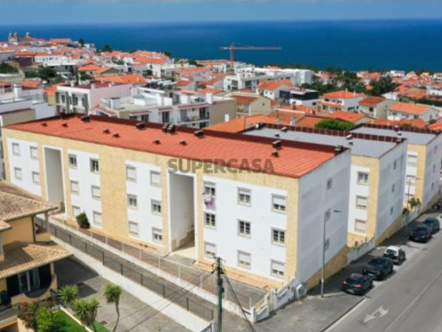 Apartamento T3, Sitio da Nazaré com garagem fechada para 2 carros