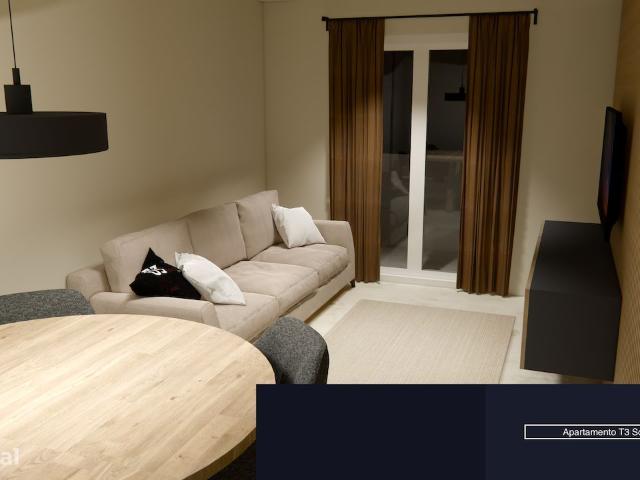 Apartamento T3 Sobreda Central c/ Projeto de Remodelao