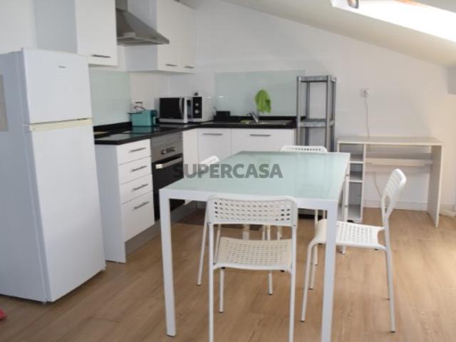 Apartamento T3 + Sótão Dividido Pinhal de Marrocos