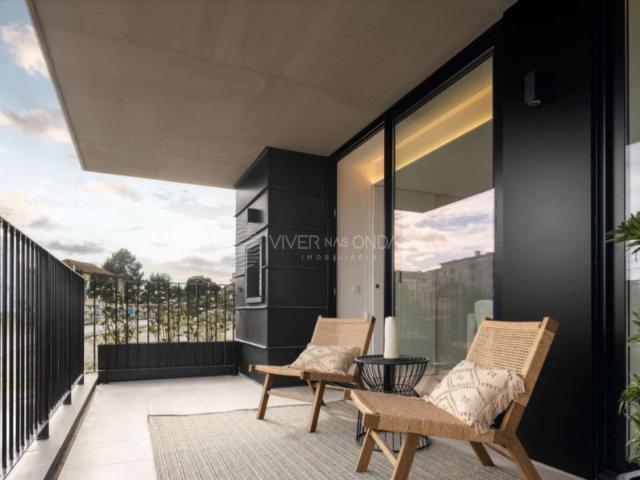 Apartamento T3+Escritório, em condomínio com piscina no Porto