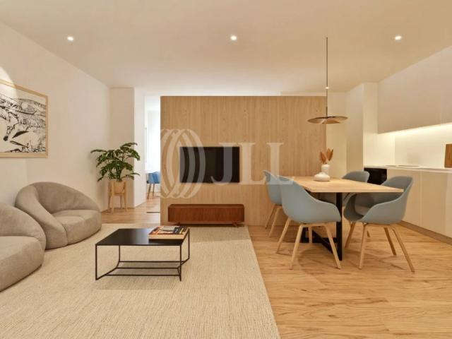 Apartamento T0+1, novo, no República 427, em Matosinhos, Porto