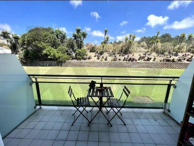 Apartamento T0 totalmente equipado com piscina na Ericeira