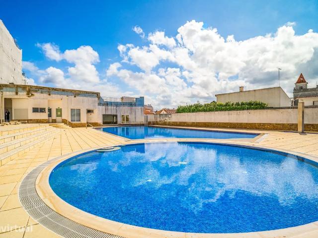 Apartamento T0 venda em So Martinho do Porto