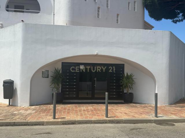 Apartamento T0 a venda na Quinta Do Morgadinho em Quarteira