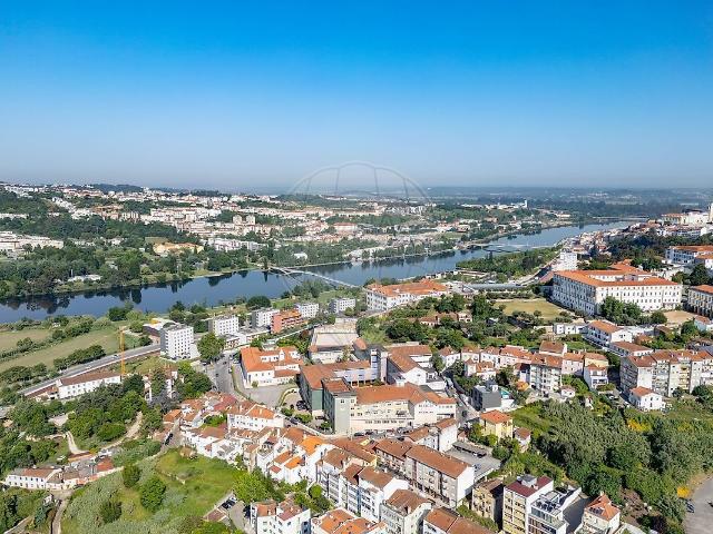 Apartamento T0 à venda em Coimbra