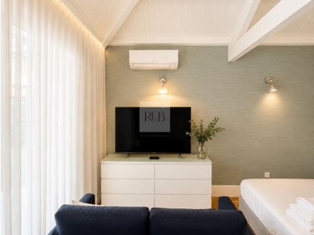 Apartamento T0 c/ Terraço Centro do Porto
