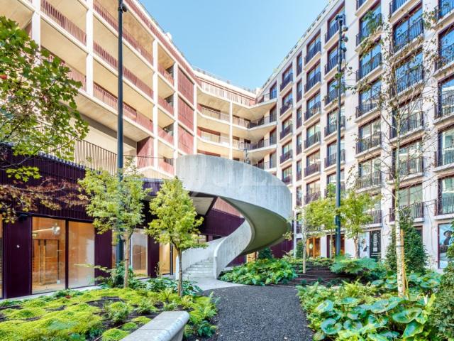 Apartamento T0 com garagem no Bonjardim, Porto