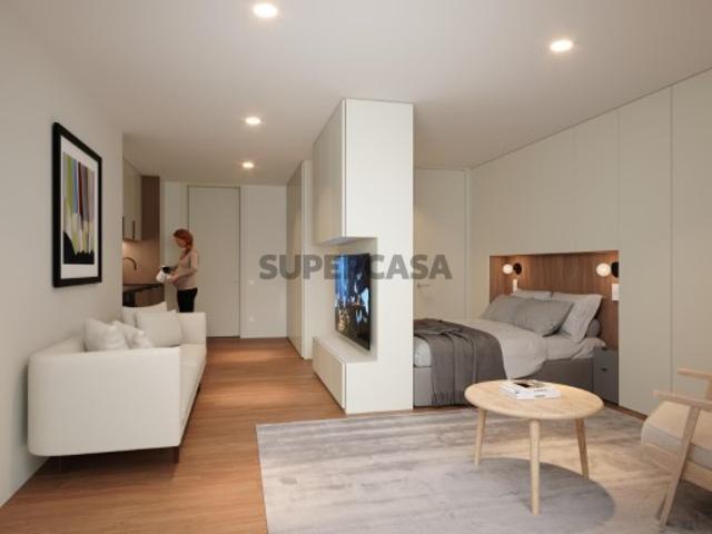 Apartamento T0 com estacionamento em novo empreendimento