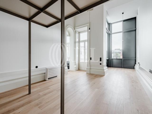 Apartamento T0 com terraço, no Porto