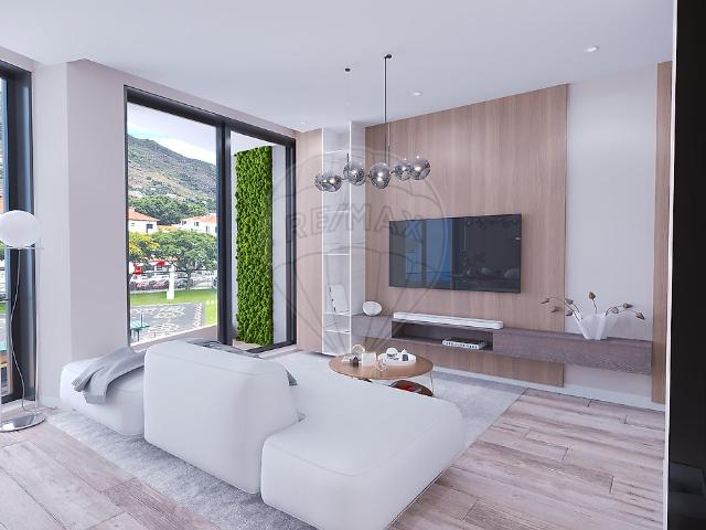 Apartamento T0 com varanda 43m² Machico