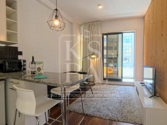Apartamento T0 com varanda, BOAVISTA PORTO 2º andar junto ao estádio do Bessa