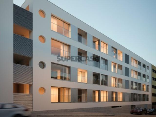 Apartamento T0 com Varanda e Arrumo próximo ao Hospital São João Porto