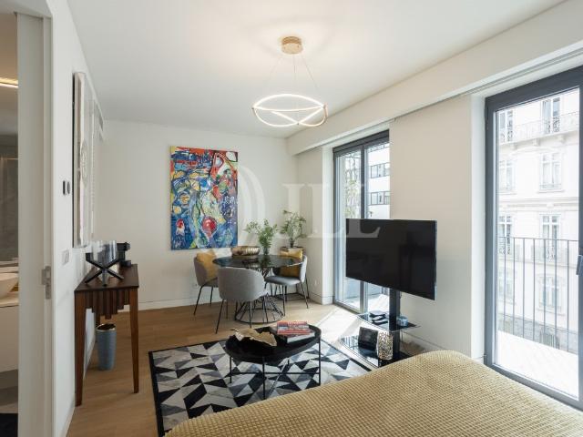 Apartamento T0 com varanda e estacionamento, em Lisboa 0m² Santo António