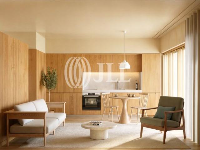 Apartamento T0 com varanda, em Alcácer do Sal