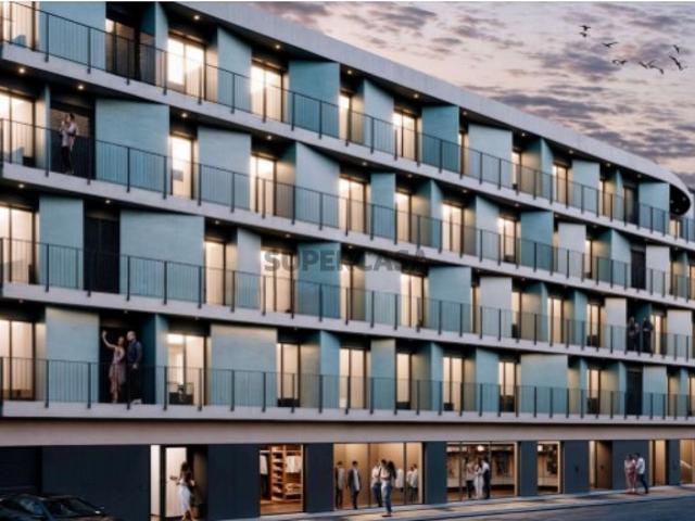 Apartamento T0 com Varanda em Costa Cabral, Porto