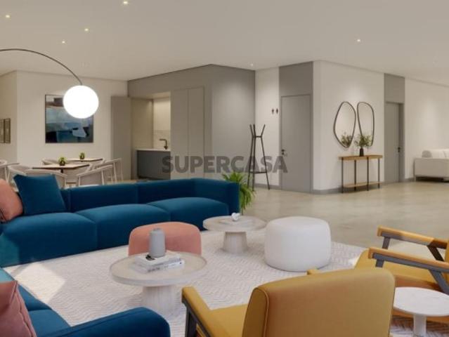 Apartamento T0 com varanda em novo empreendimento em Carcavelos