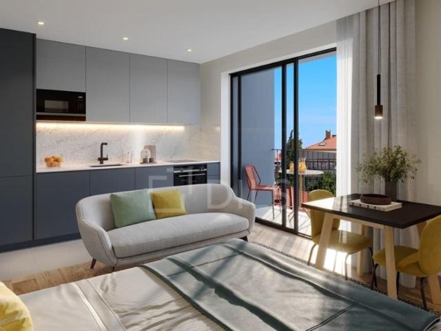 Apartamento T0 com varanda em novo empreendimento em Carcavelos