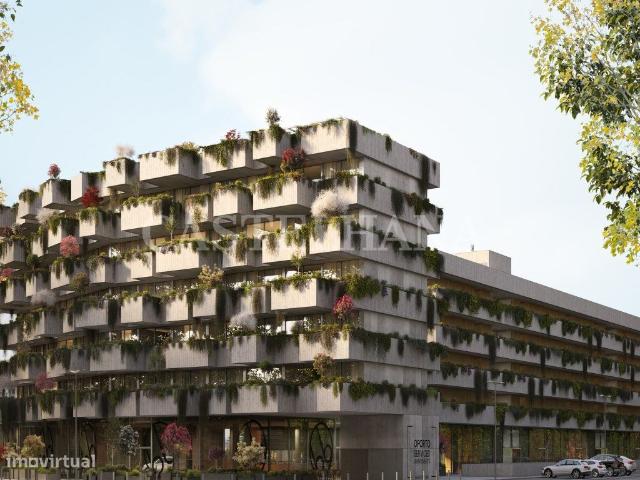 Apartamento T0 com varanda, no Porto