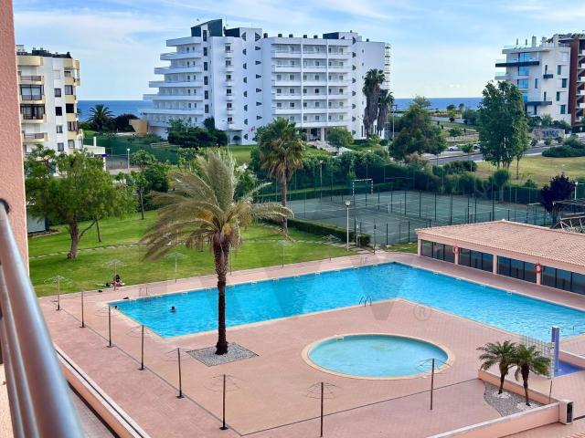 Apartamento T0 com Vista Mar e Parqueamento a 200m da Praia da Rocha