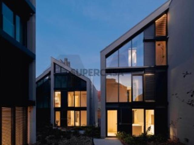 Apartamento T0 Duplex com Jardim Privativo Prateato