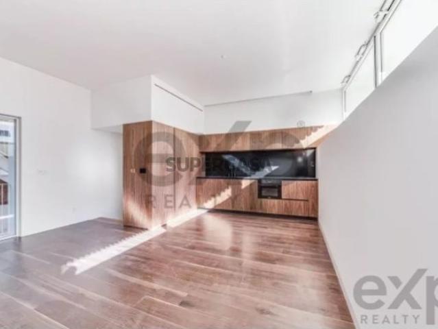 Apartamento T0 em Alcântara