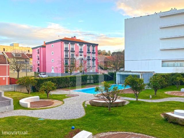 Apartamento T0 em Calhariz de Benfica em Condomnio Privado