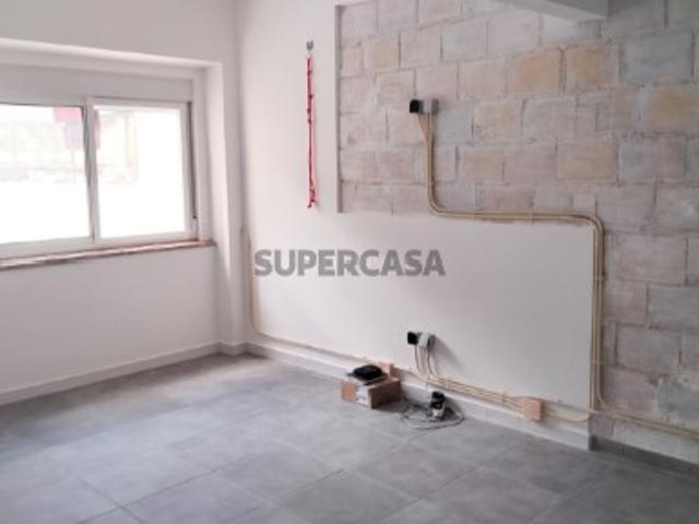 Apartamento T0 em Odivelas