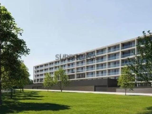 Apartamento T0 em Pedrouços