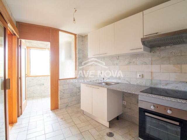 Apartamento T0, facilmente convertido em T1, com 58 m2 em Matosinhos Sul à 500 mts da praia