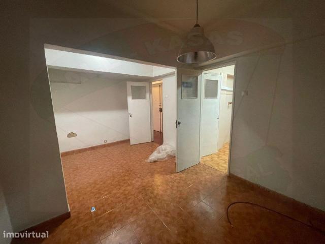 Apartamento T0, Falagueira Venda Nova, Amadora
