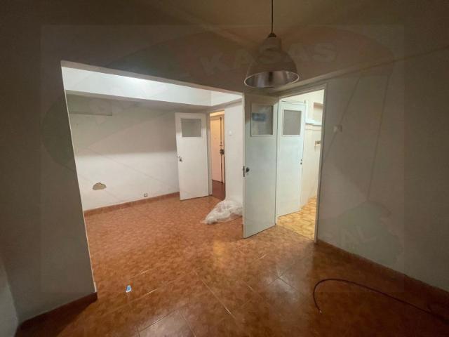 Apartamento T0, Falagueira Venda Nova, Amadora
