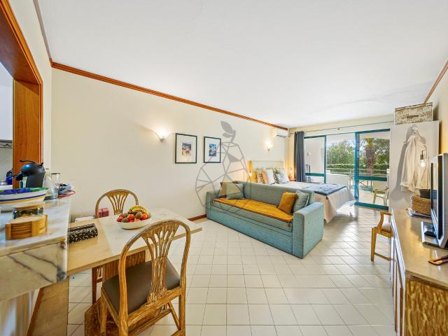Apartamento T0 Mobilado e Equipado em Albufeira