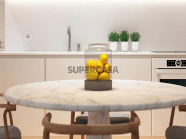 Apartamento T0 no Empreendimento ’Life in Porto’ Modernidade e Conforto no Coração da Cidade