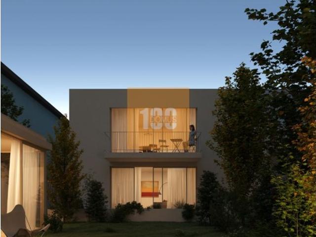 Apartamento T0 novo com terraço em Leça da Palmeira