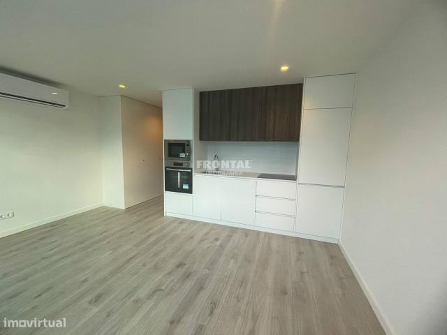 Apartamento T0 | Novo Empreendimento