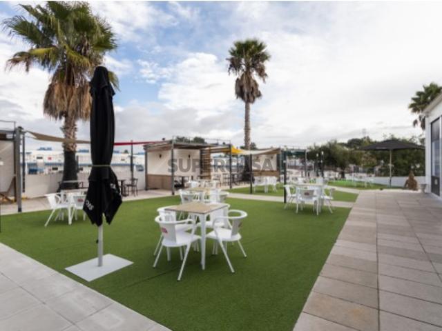 Apartamento T0 remodelado em Palmela Vilage