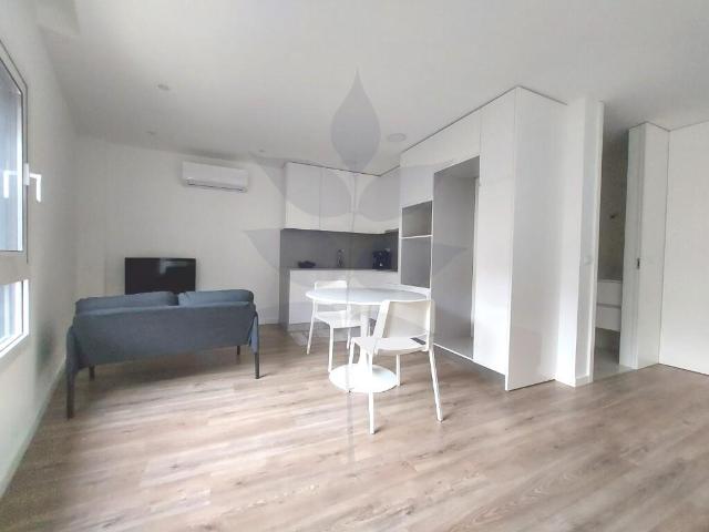 Apartamento T0 Renovado Junto à Avenida da Liberdade, Braga